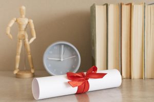 No More Waiting: The 2026 Model for Simultaneous Learning, Earning, and Career Building