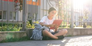 The Rise of the Borderless Student: How Learners in 2026 Will Study, Work and Build Careers Simultaneously